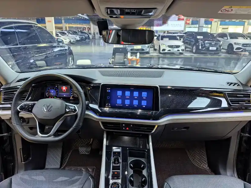 Volkswagen Teramont — миниатюра 8