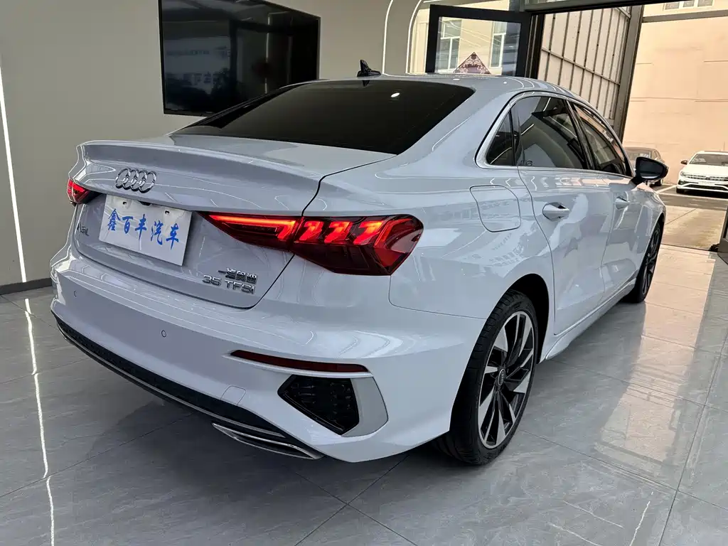 Audi A3 — миниатюра 9