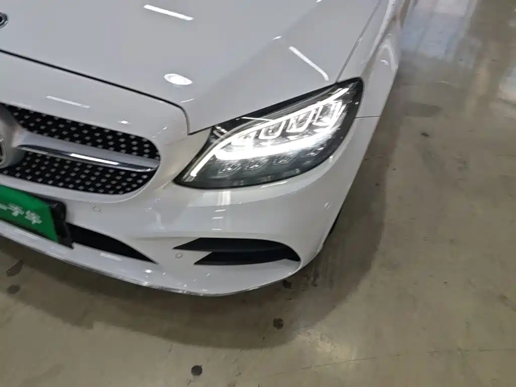 Mercedes-Benz C-Class — миниатюра 24