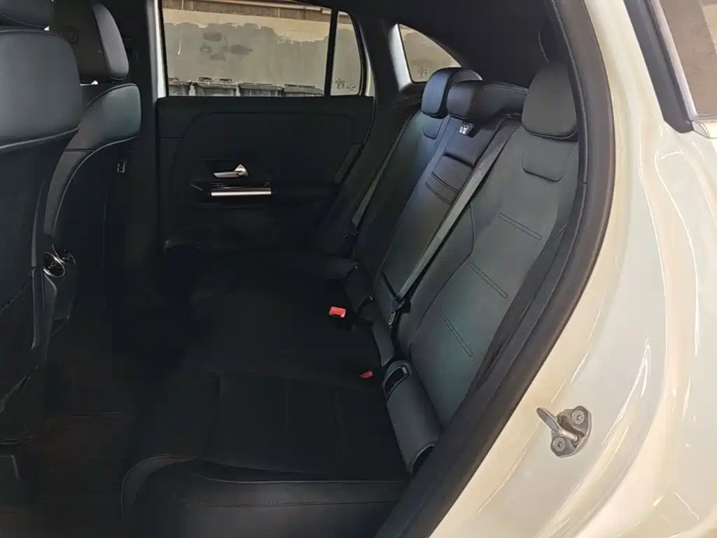 Mercedes-Benz GLA — миниатюра 17