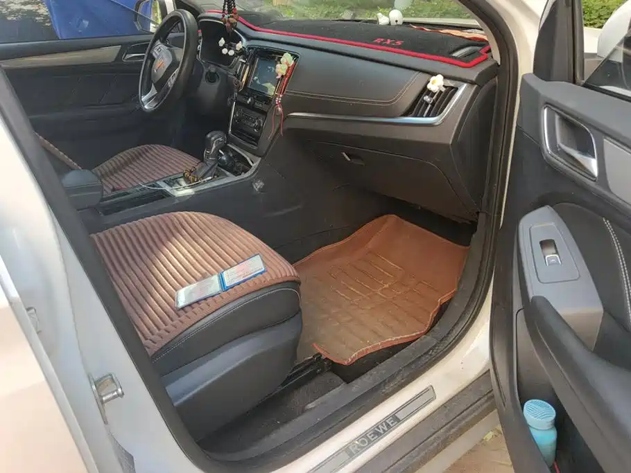 Roewe RX5 — миниатюра 8