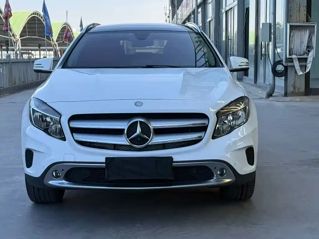 Mercedes-Benz GLA — миниатюра 2