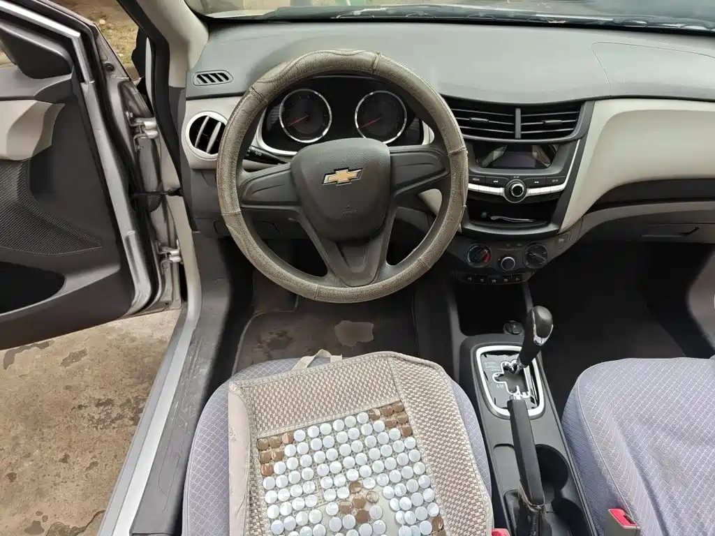 Chevrolet Sail — миниатюра 7