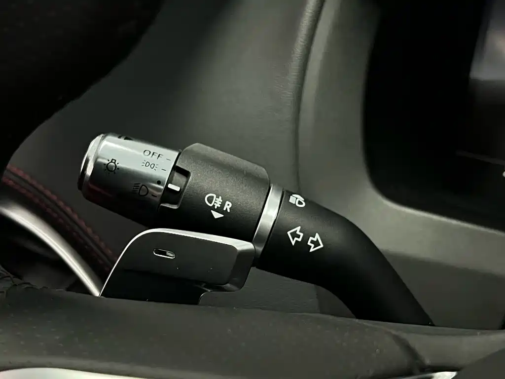 Jaguar XEL — миниатюра 37