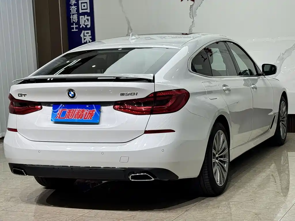 BMW 6 Series GT — миниатюра 6