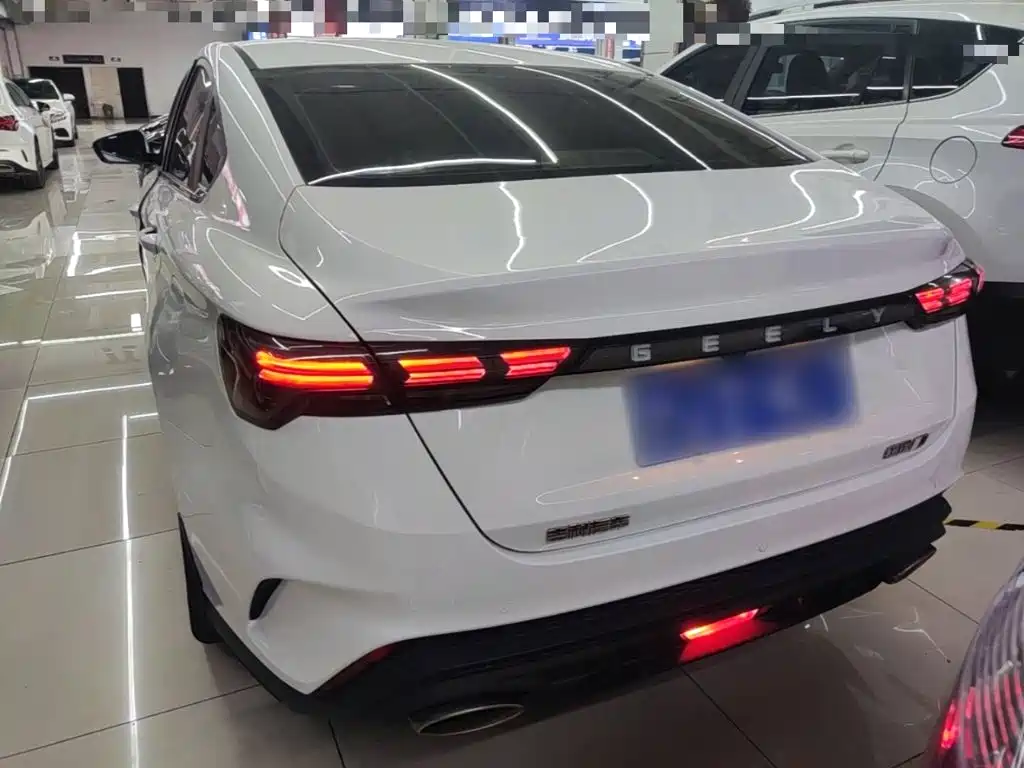 Geely Binrui — миниатюра 6