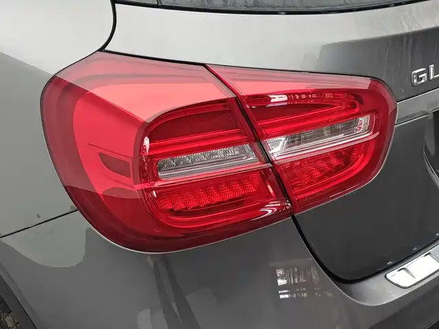 Mercedes-Benz GLA — миниатюра 16