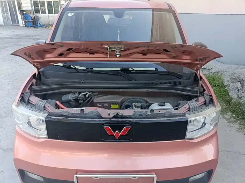 Wuling MINIEV — миниатюра 20