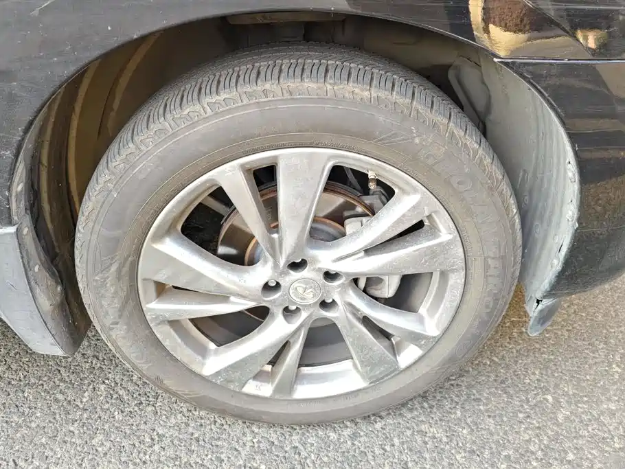 Infiniti QX60 (Import) — миниатюра 6