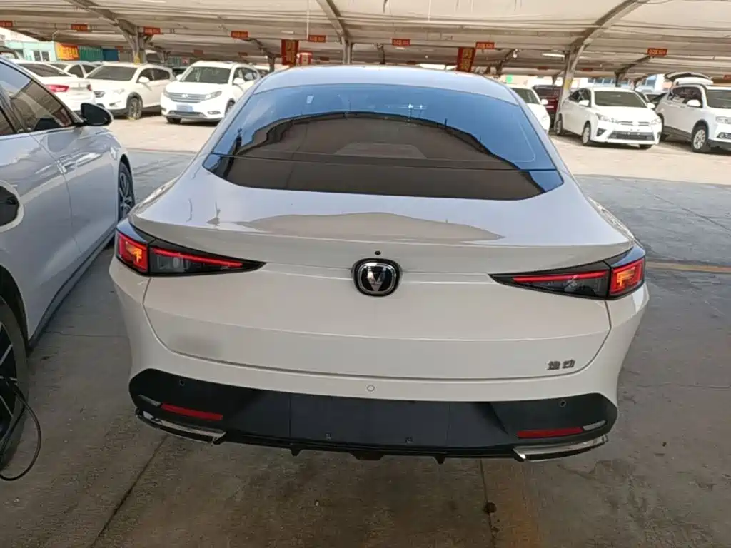 Changan Eado — миниатюра 6