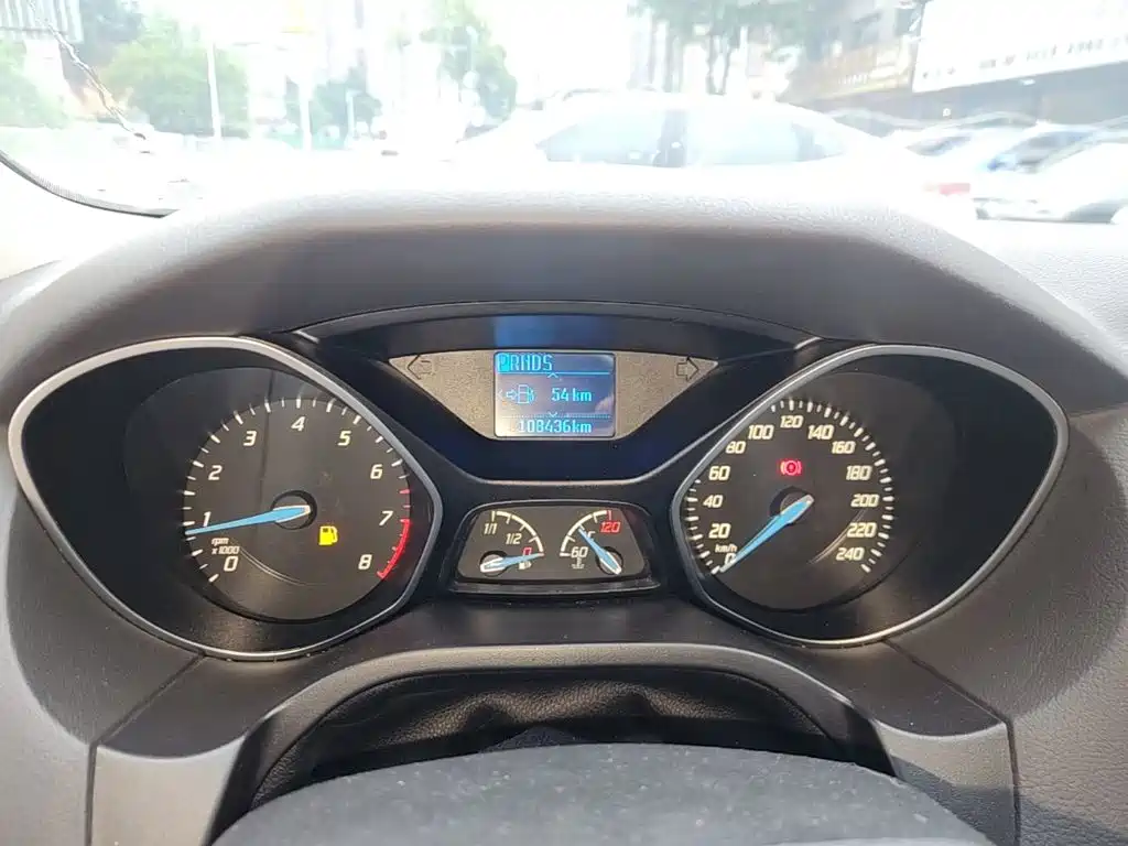 Ford Focus — миниатюра 12