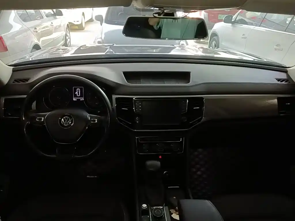 Volkswagen Teramont — миниатюра 10