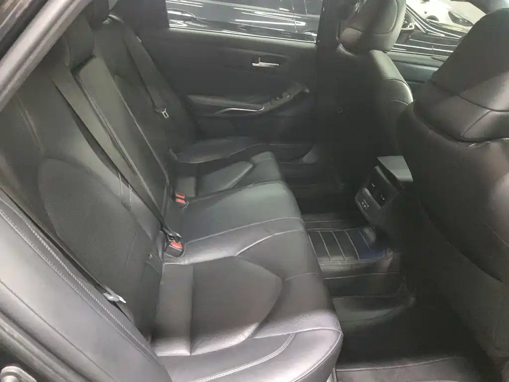Toyota Avalon — миниатюра 15