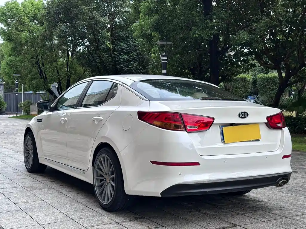 Kia K5 — миниатюра 7