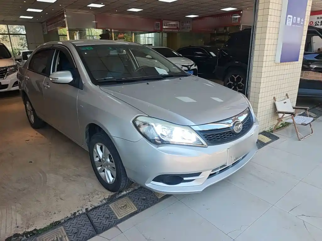 BYD F3 — миниатюра 4