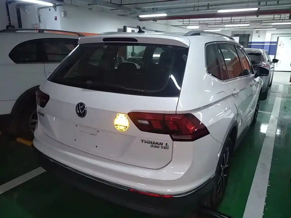 Volkswagen Tiguan L — миниатюра 7