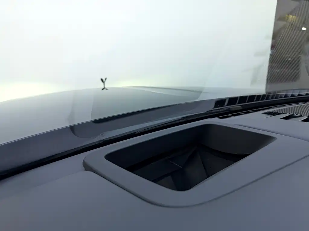 Rolls-Royce Ghost — миниатюра 33