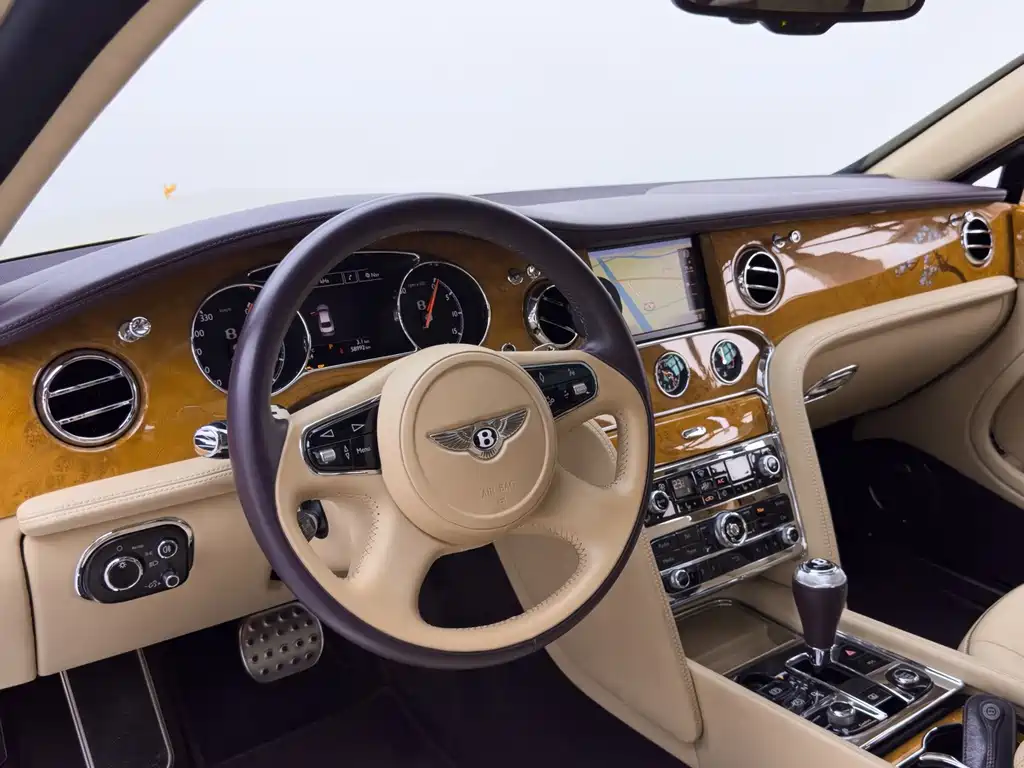 Bentley Mulsanne — миниатюра 19