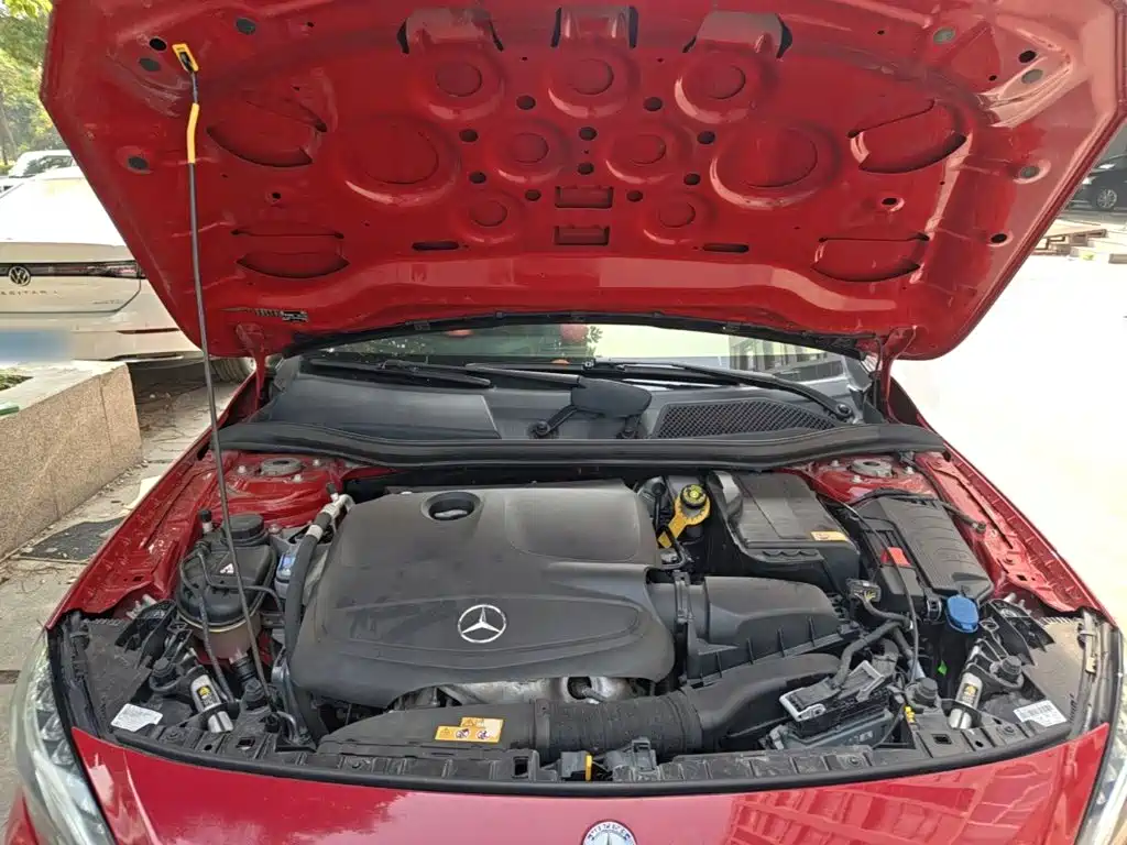 Mercedes-Benz GLA — миниатюра 20