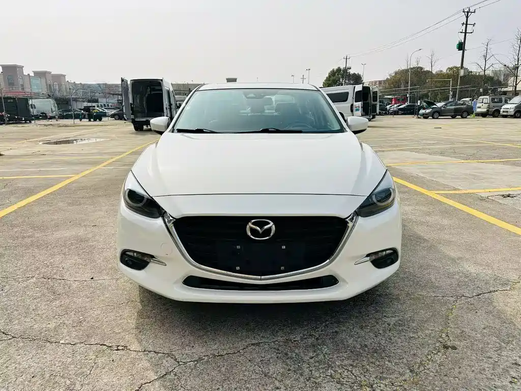 MAZDA 3 ANGKESAILA
