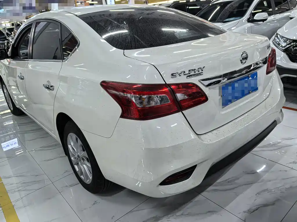 Nissan Sylphy — миниатюра 4