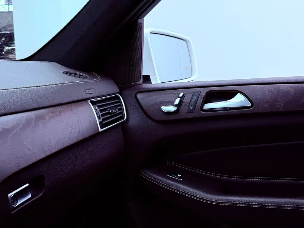 Mercedes-Benz 奔驰GLE(进口) — миниатюра 21