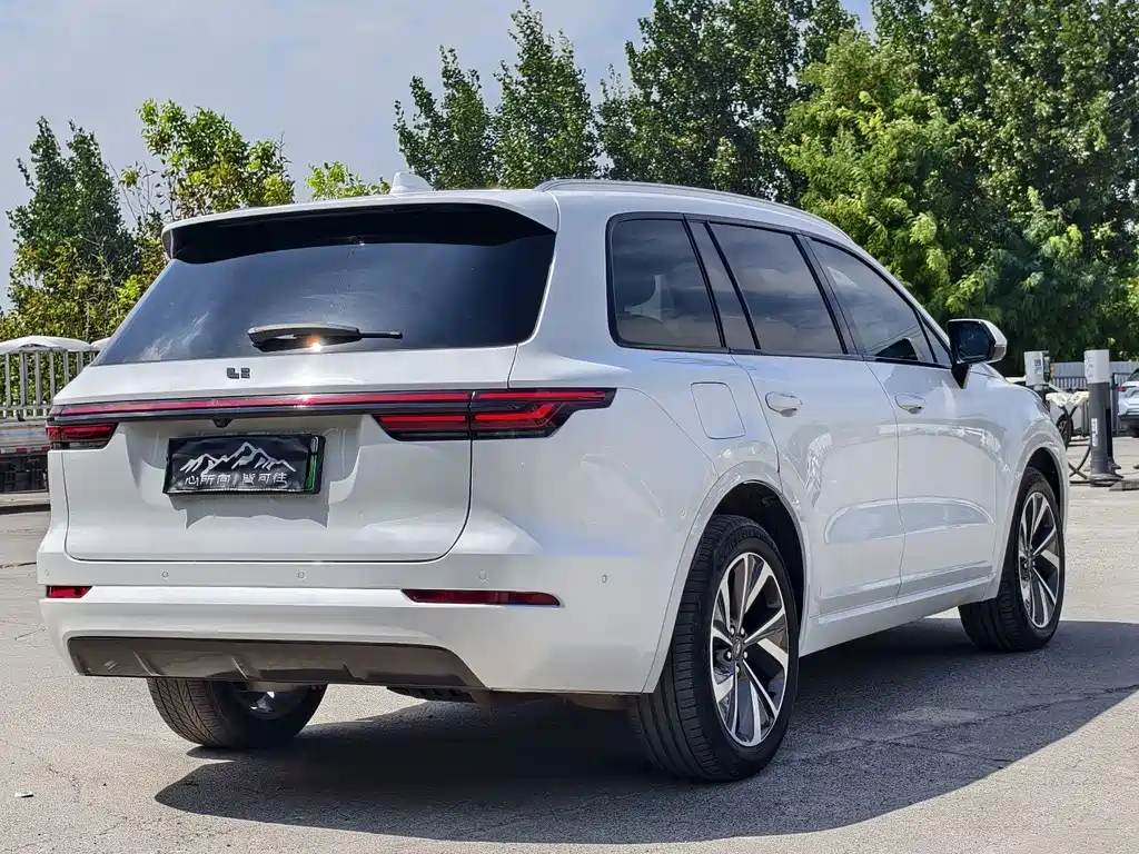 Li Auto Li ONE — миниатюра 4