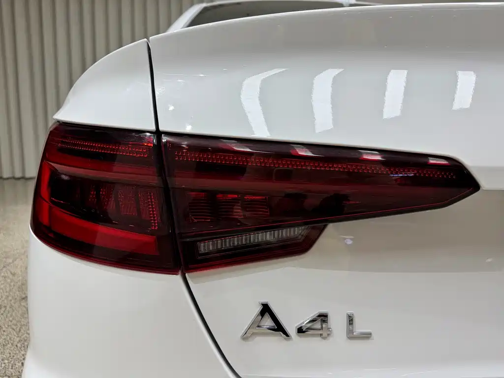 Audi A4L — миниатюра 32