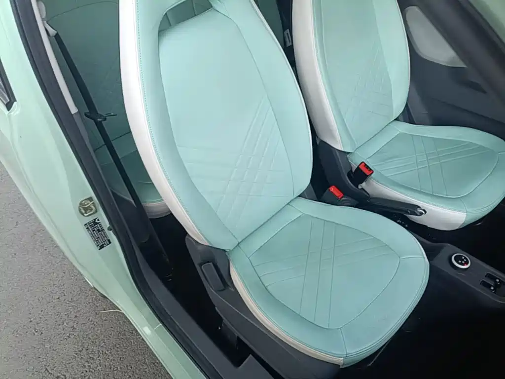 Wuling MINIEV — миниатюра 25