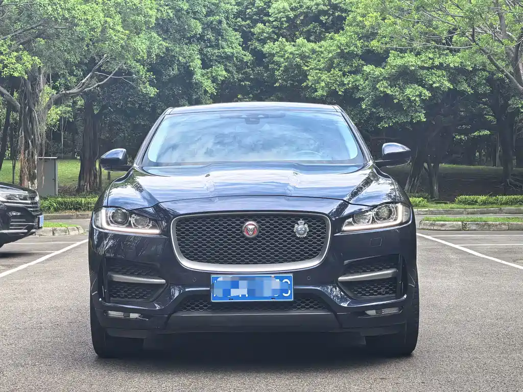 Jaguar F-PACE — миниатюра 2