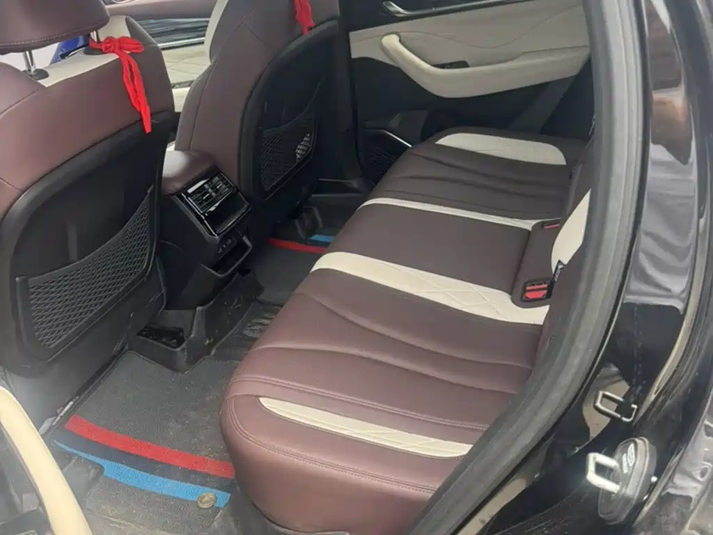 Geely Xingyue L — миниатюра 14