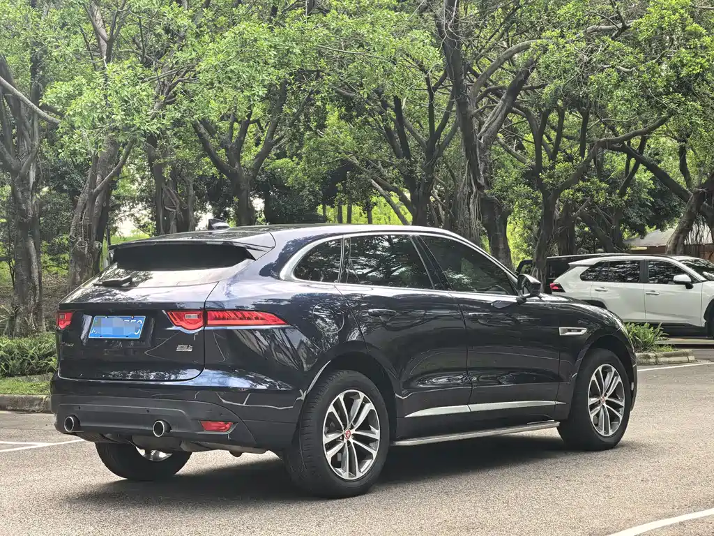 Jaguar F-PACE — миниатюра 7