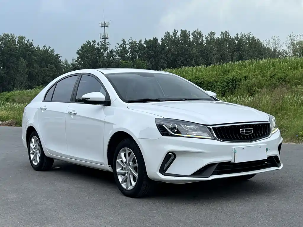 Geely Emgrand — миниатюра 3