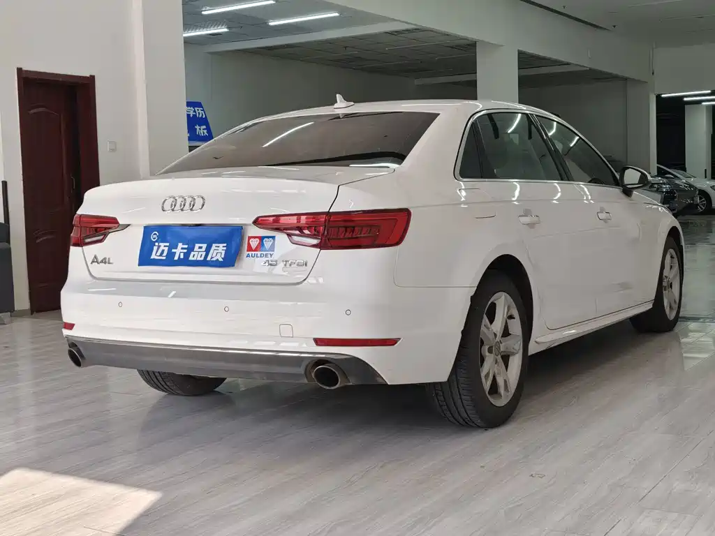 Audi A4L — миниатюра 9