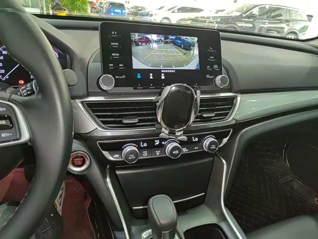 Honda Inspire — миниатюра 13
