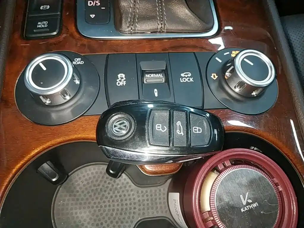 Volkswagen Touareg — миниатюра 9