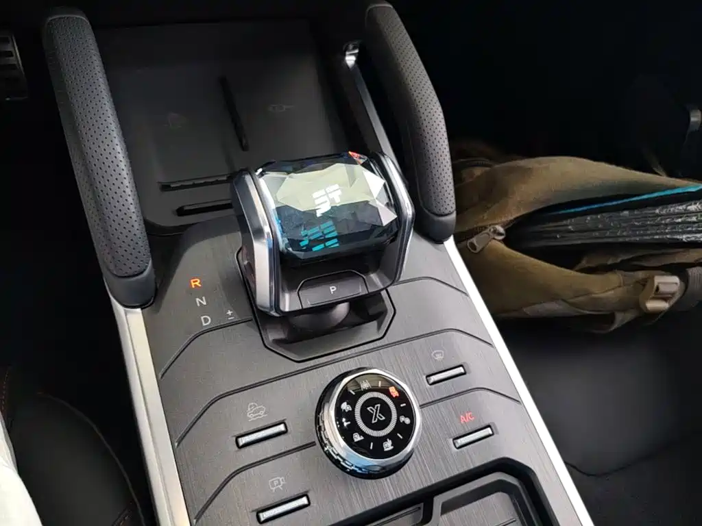 Jetour Traveller — миниатюра 14