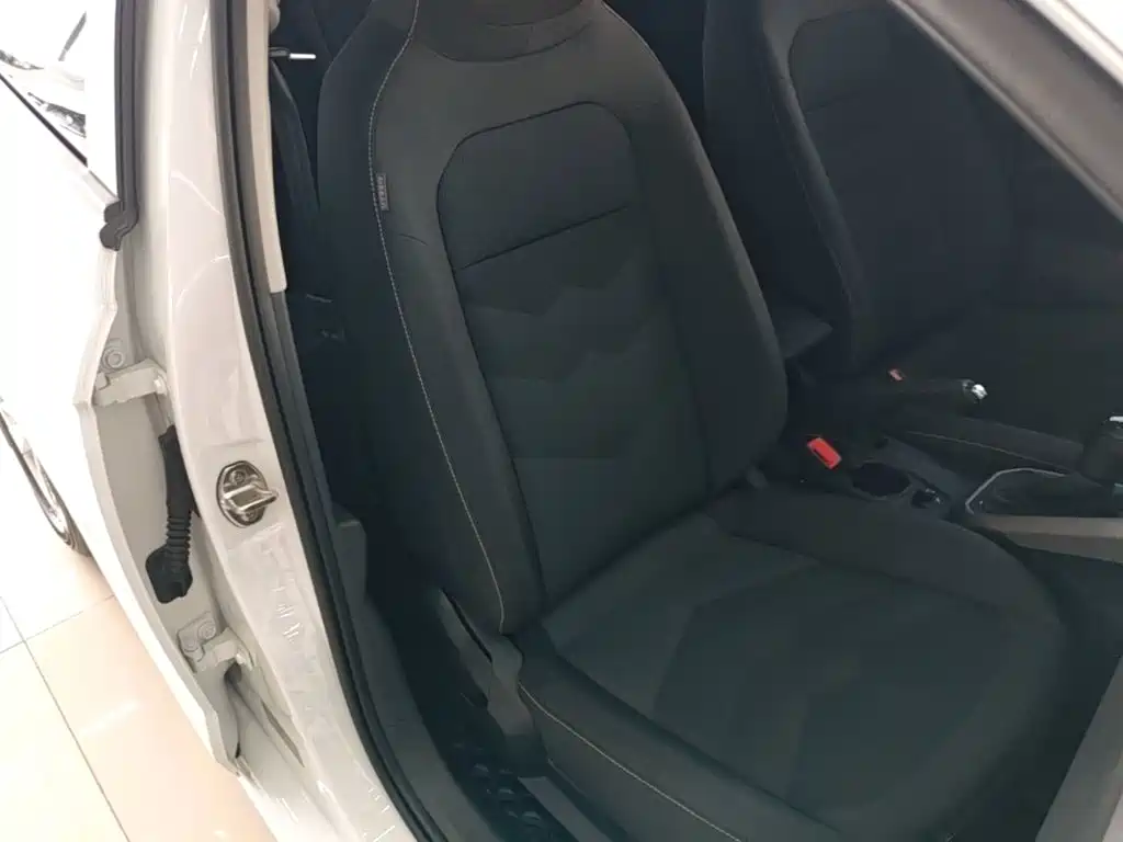 Volkswagen Polo — миниатюра 25
