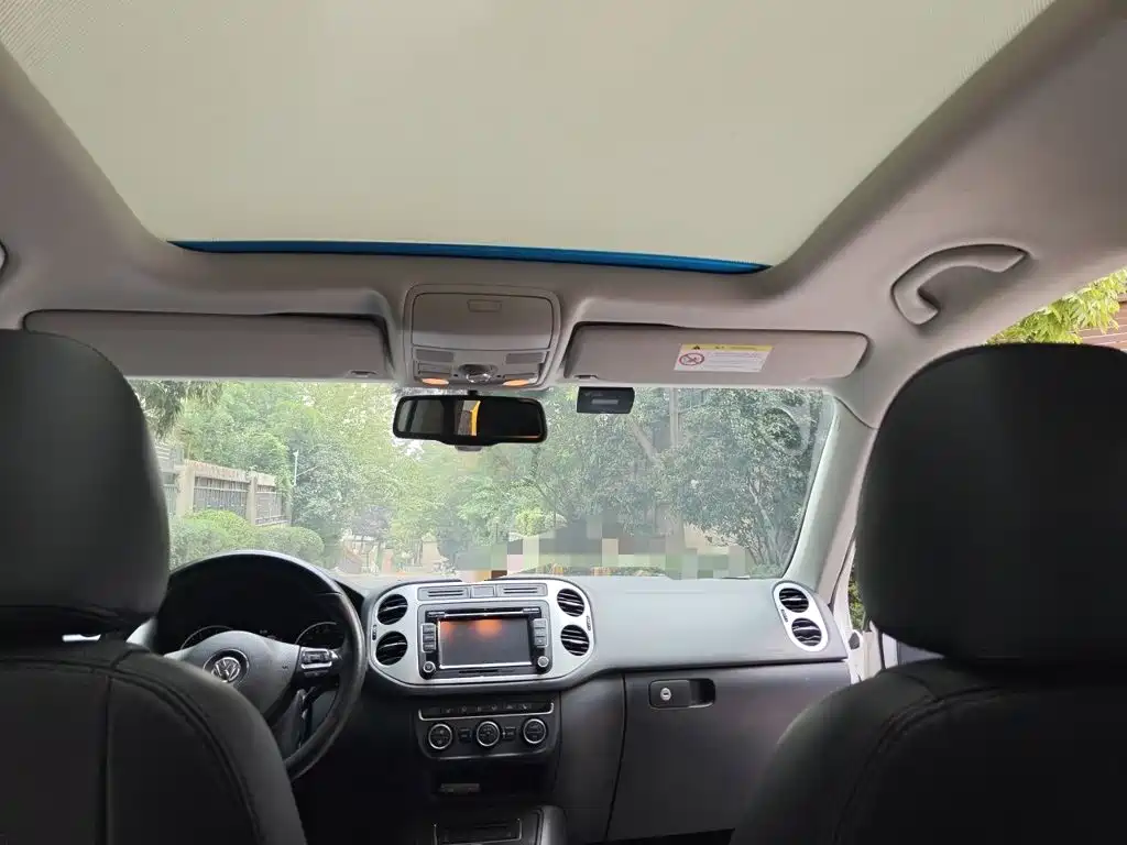 Volkswagen Tiguan — миниатюра 14