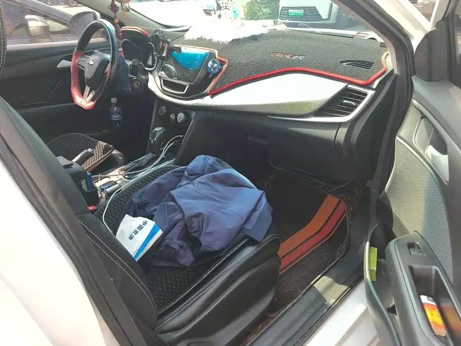 Chevrolet Cavalier — миниатюра 8