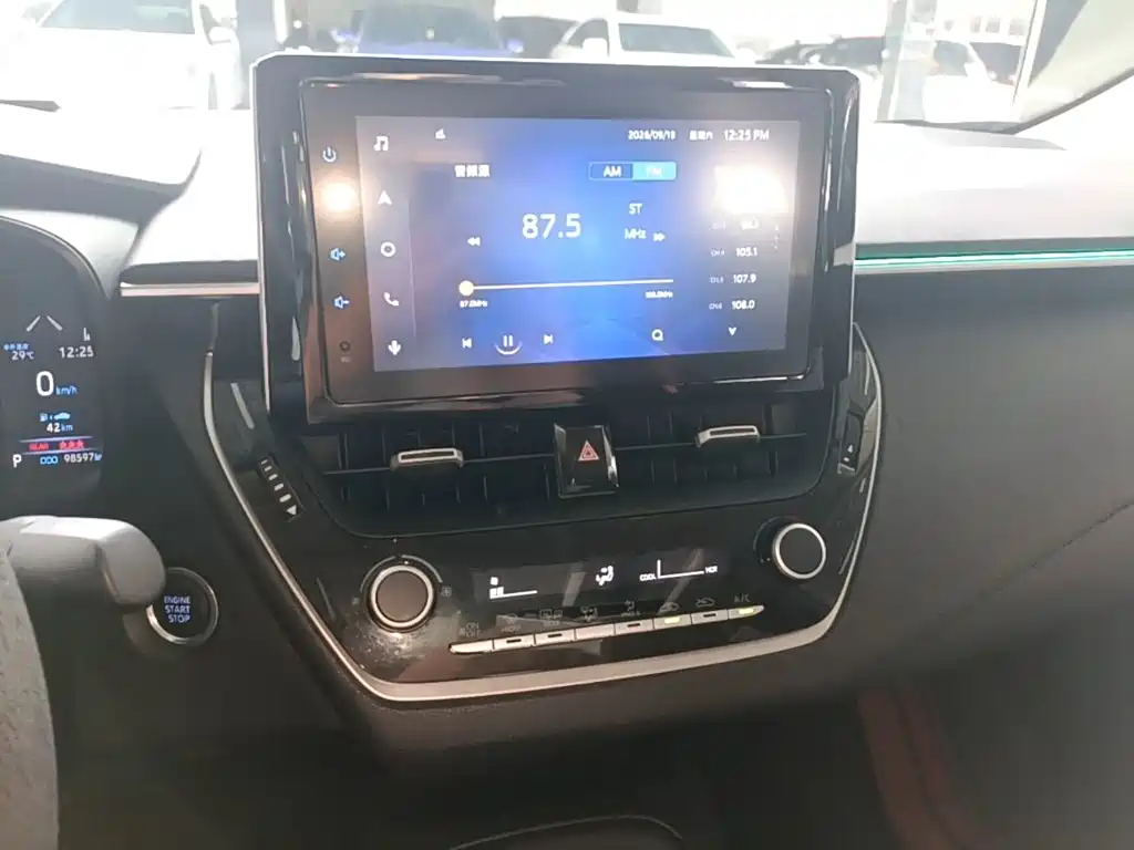 Toyota Corolla — миниатюра 13