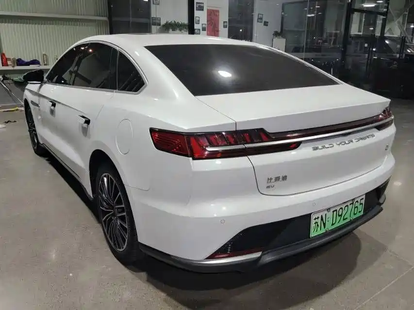 BYD Han — миниатюра 8