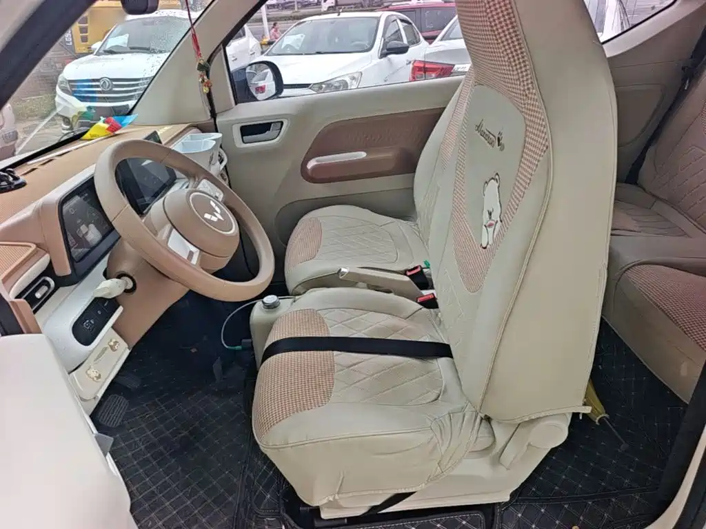 Wuling MINIEV — миниатюра 15