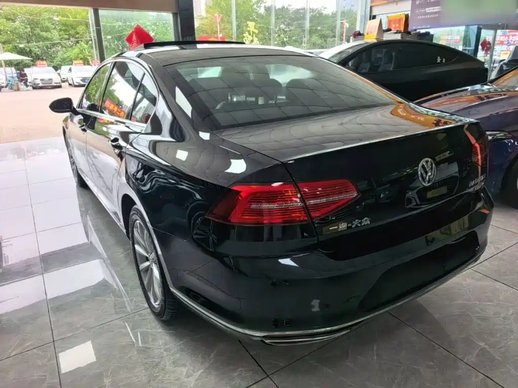 Volkswagen Magotan — миниатюра 5