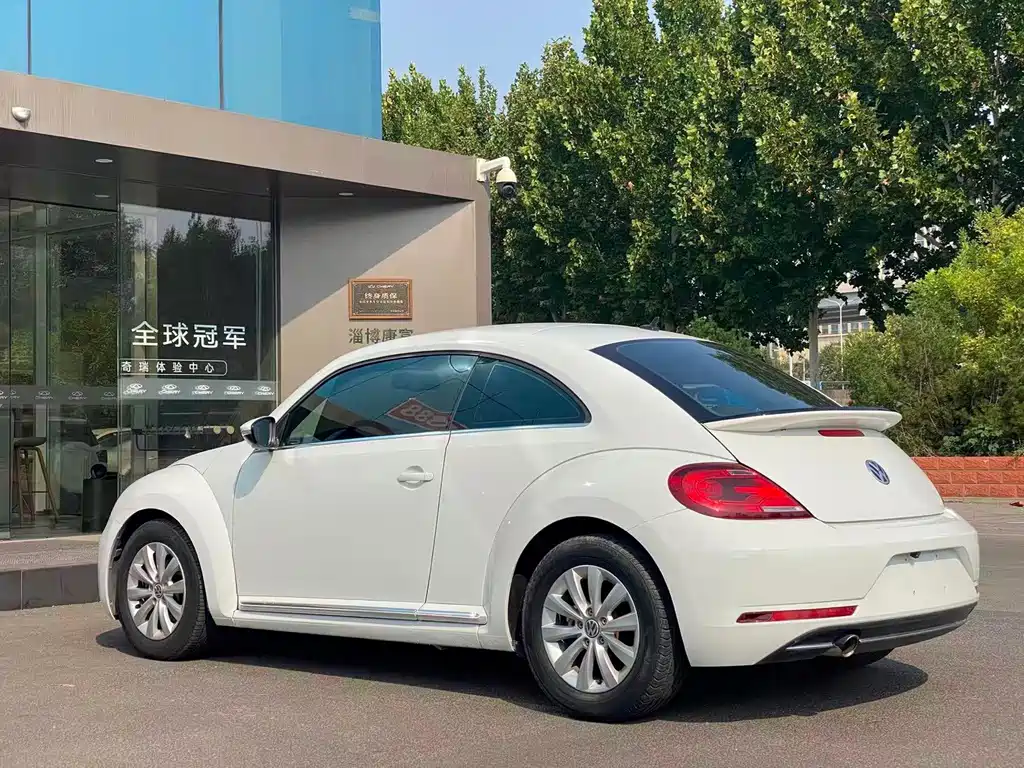 Volkswagen Beetle — миниатюра 4
