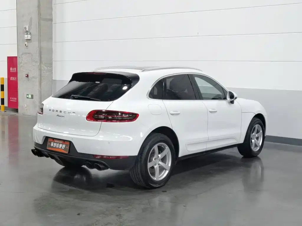Porsche Macan — миниатюра 2