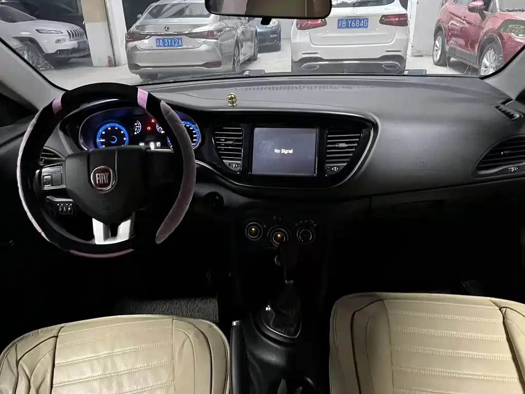 Fiat Viaggio — миниатюра 7