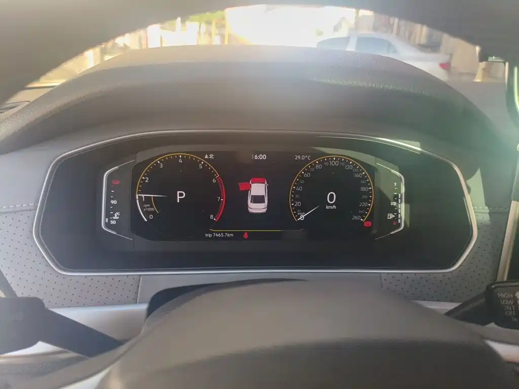 Volkswagen Lavida — миниатюра 4