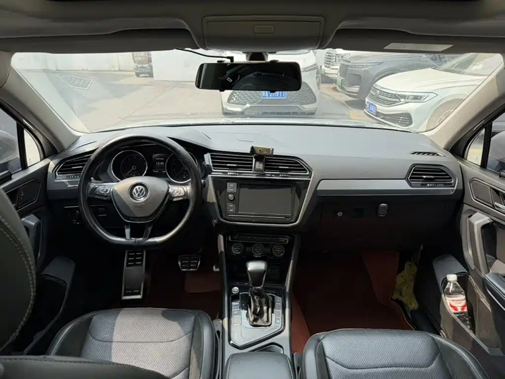 Volkswagen Tiguan L — миниатюра 8