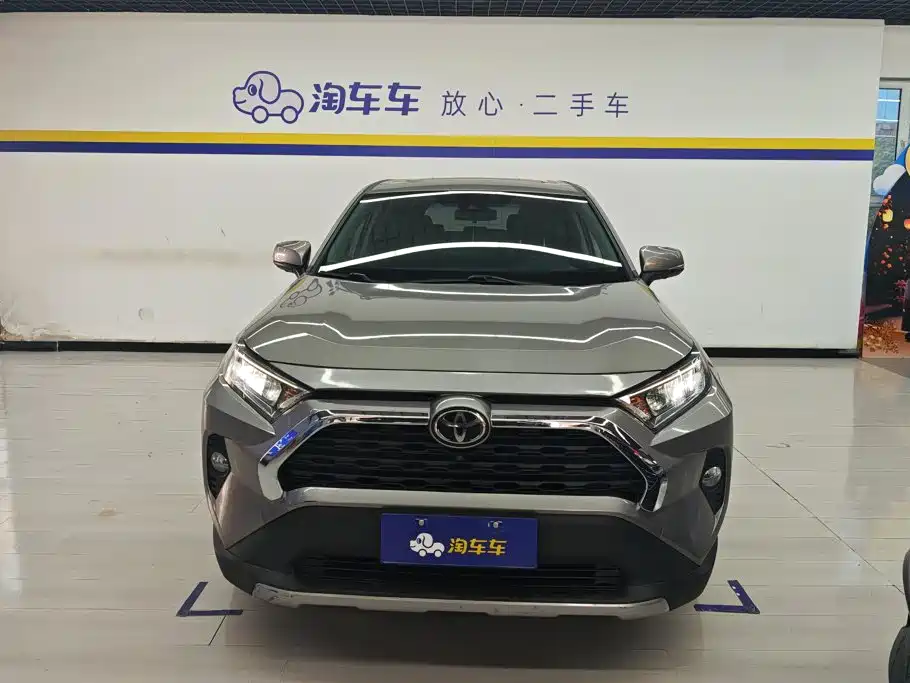 Toyota RAV4 — миниатюра 2